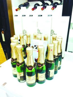 小瓶裝葡萄酒難成市場主流(組圖)_網易新聞